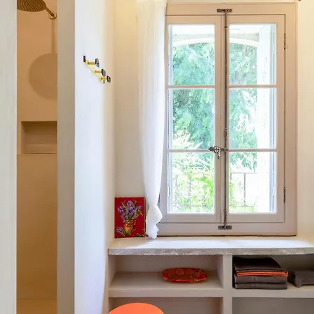Mas De Charme - T2 Et D'hotes Avec Piscine & Jardin Bed & Breakfast Marsillargues